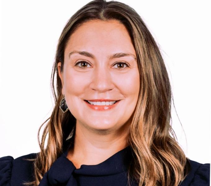 A photo of Jessica Meyers, a woman with brown, shoulder-length